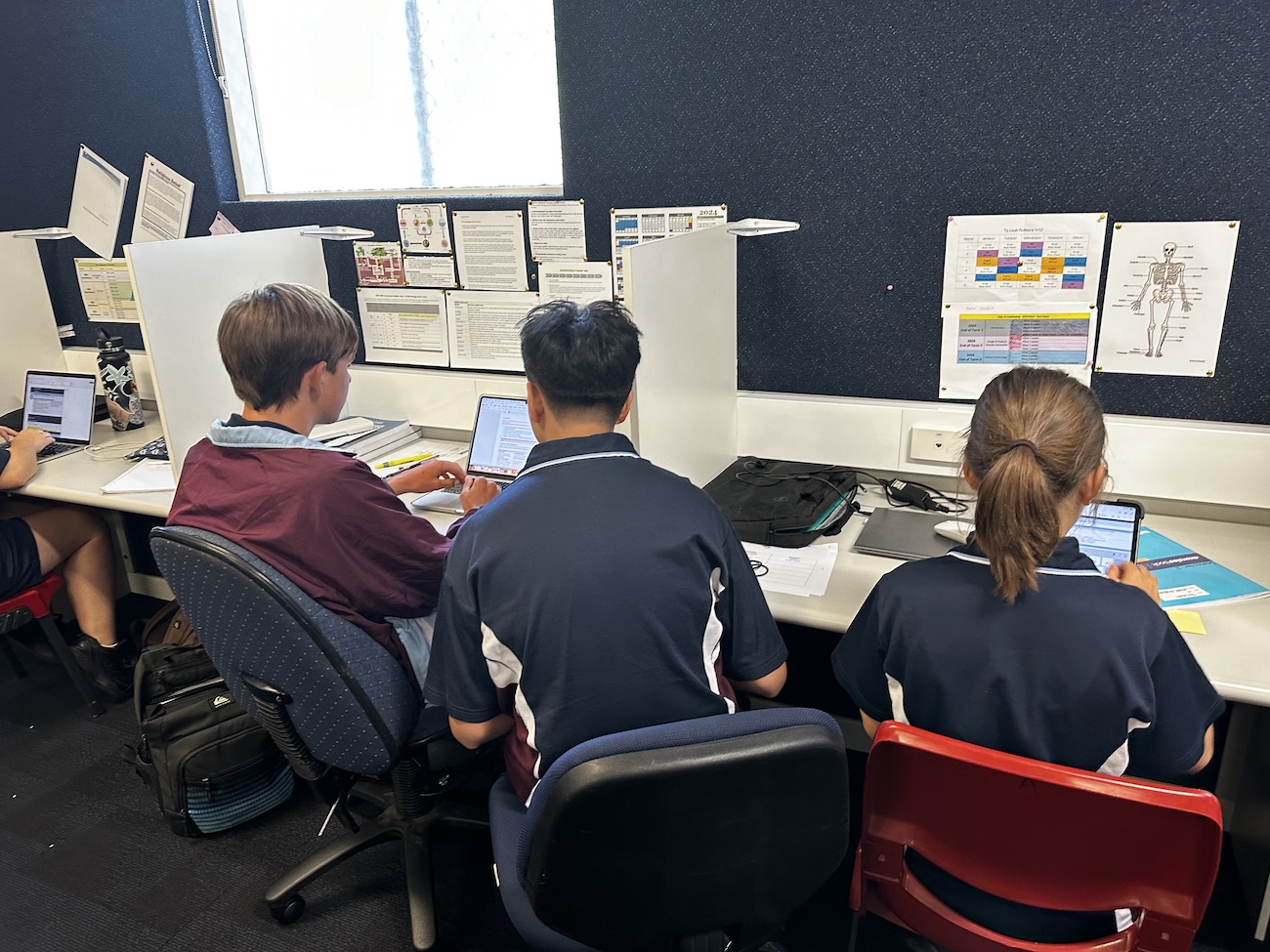 Over 400 students taking part in innovative Virtual School Network